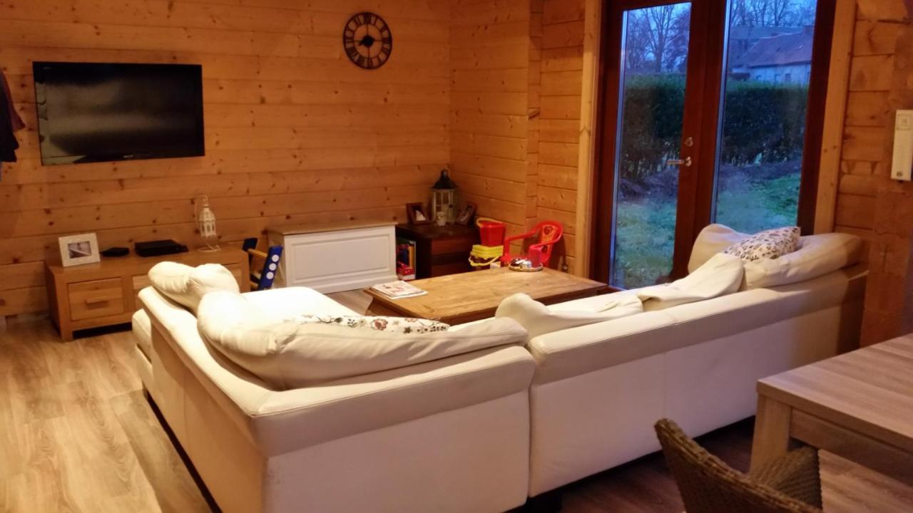 Maubray Au Chalet Bed & Breakfast エクステリア 写真
