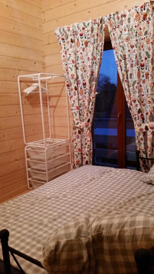 Maubray Au Chalet Bed & Breakfast エクステリア 写真