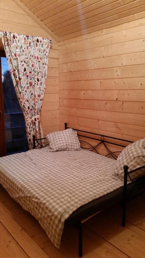 Maubray Au Chalet Bed & Breakfast エクステリア 写真